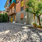 Parking&Wifi Free / Hesperia Groundfloor Oasis